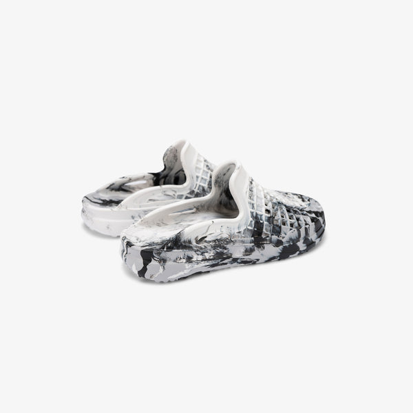 Scenario Slide - Carrara Swirl